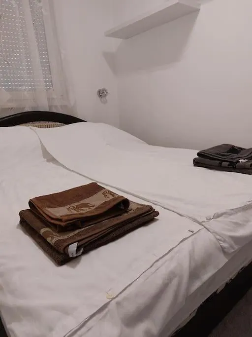 דירה בודפשט Erzsebet Apartman, Free Parking